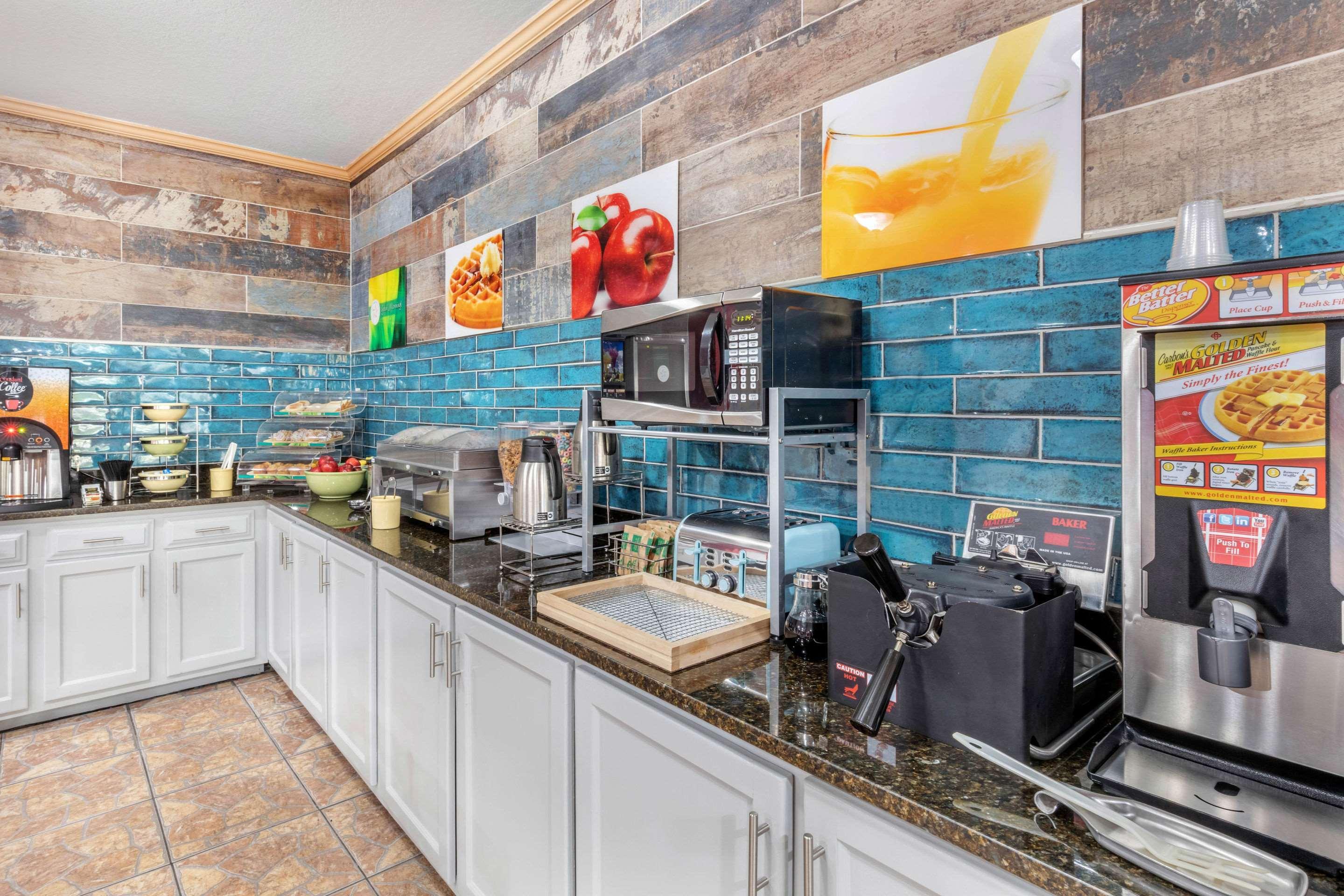 Quality Inn West Memphis I-40 Ngoại thất bức ảnh