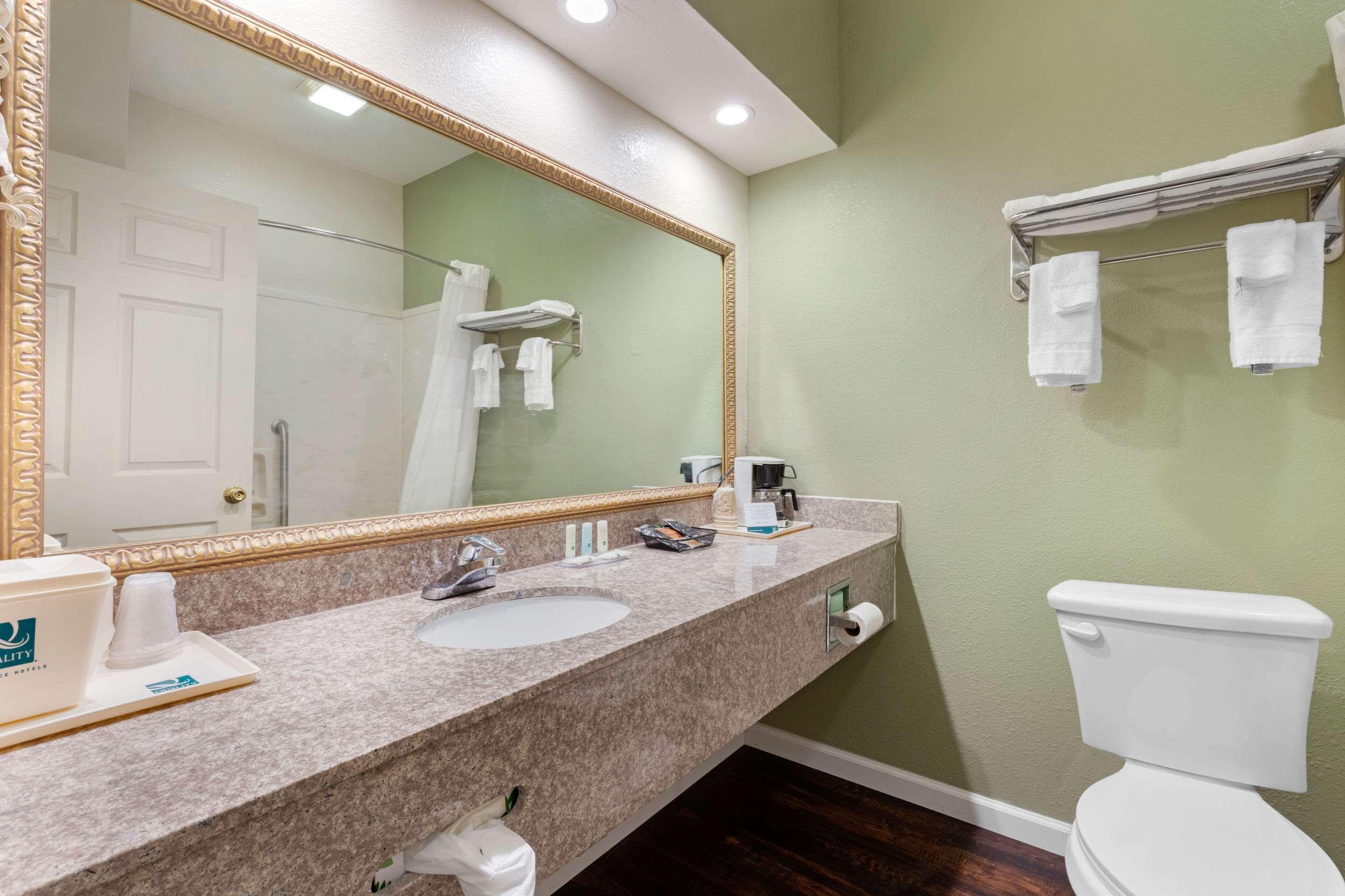 Quality Inn West Memphis I-40 Ngoại thất bức ảnh