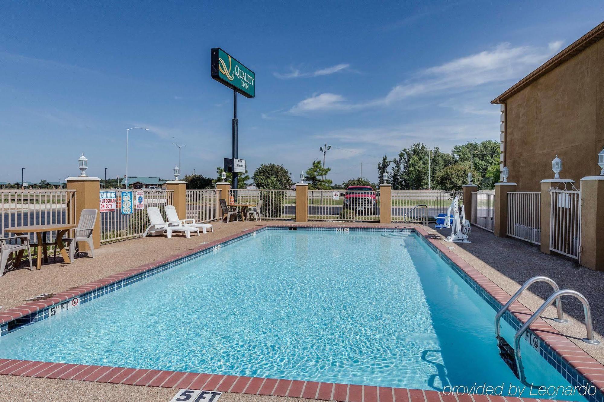 Quality Inn West Memphis I-40 Ngoại thất bức ảnh
